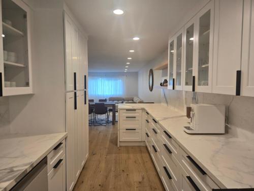 Majestic getaway Glendale - 2bd close to Americana in Glendale, USA