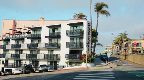 Cormorant Boutique Hotel - image 11