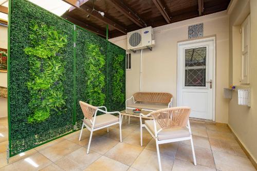 Old Town Corner Luxury Studios 3