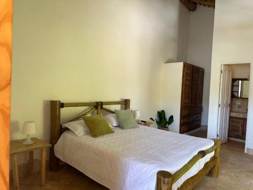 Villa Las Palmeras con piscina en Las Galeras in Las Galeras