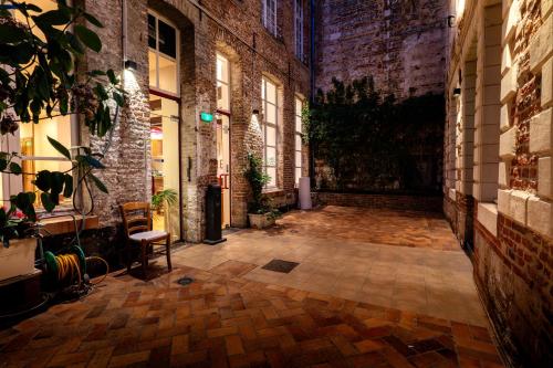 Létesítmények, Hotel Les Trois Luppars in Arras