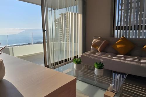 Exclusivo departamento tres dormitorios, capacidad 6 personas, excelente vista al mar para disfrutar de las puestas de sol