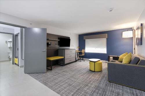 Sonesta Select Chicago Elgin West Dundee - image 13