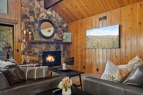 Magical Mountain Memories in Lake Arrowhead, USA