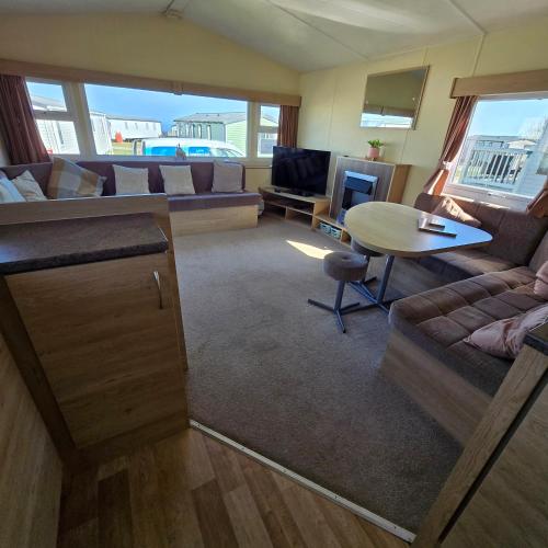 Thornwick bay- xantus grange 60 5