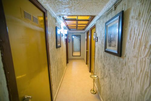 Facilities, Hotel Sahara Inn in Santiago