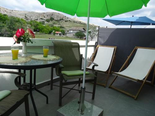 Balkons/terase, Apartments Šime (Apartments Sime) in Dinjiska