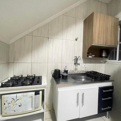 Three-Bedroom House image 5