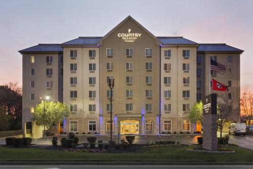 . Country Inn & Suites by Radisson, Nashville Airport, TN