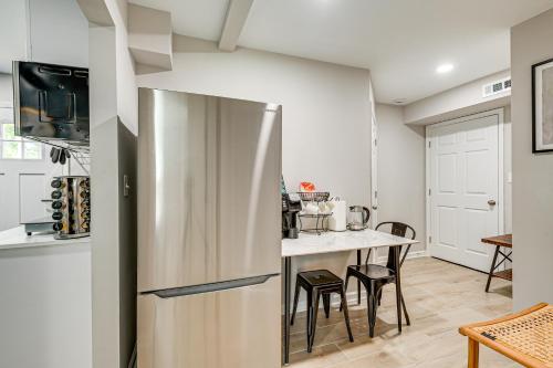 Cheverly Apartment - 4 Mi to Commanders Field! in เชเวอร์ลี (แมรีแลนด์)