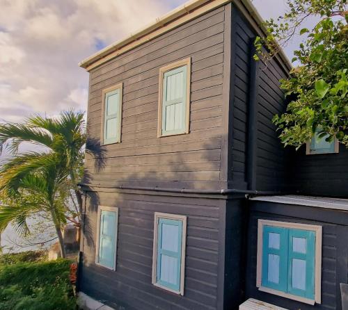 Lowena Cottage in Tortola