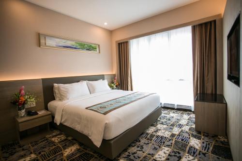 V8 Hotel in Bukit Indah