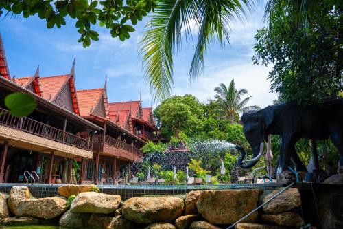 Swimming pool, Anda Lipe Resort in Ko Lipe