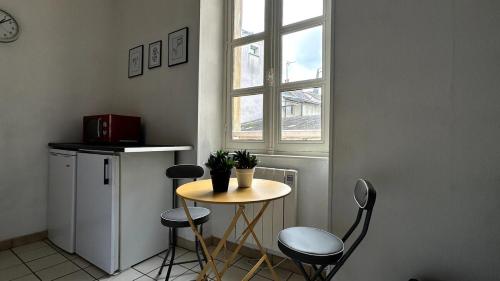 Bel appartement proche gare in 訥韋爾