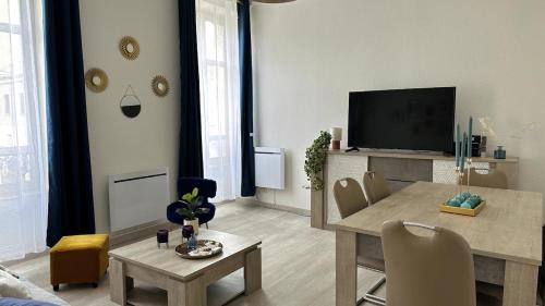 Bel appartement proche gare in 訥韋爾