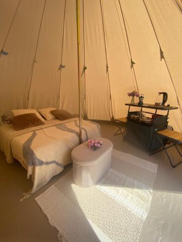 Les Pichies, Le Tipi d'Adri, Logement insolite in Chassenard