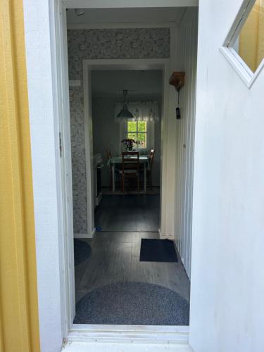 Söt stuga (Sot stuga) in Tjarndalen