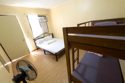 Sea Master Beach Resort Matabungkay Batangas Room Type - Standard Double Room