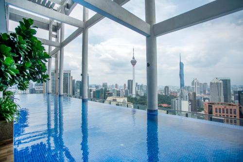 The Luxe KLCC View Sky Pool - image 13