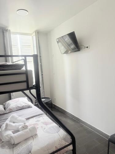 Hôtel Faculté – Marseille, NY