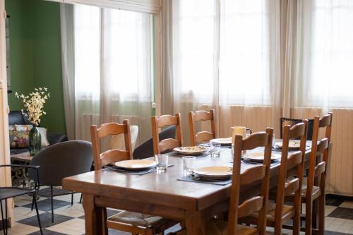 Eten en drinken, le blé en herbe (le ble en herbe) in Falaise