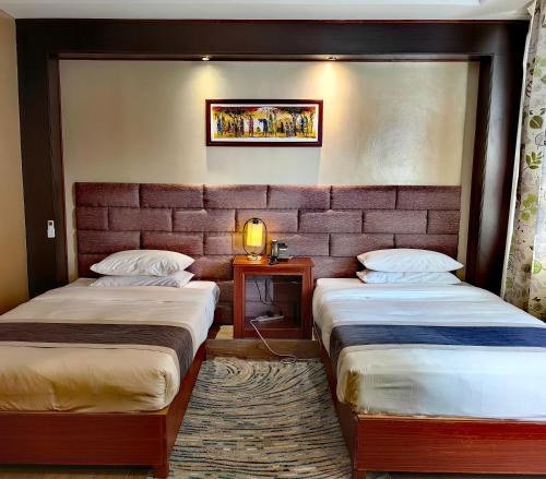Great Wall Hotel Room Type - Twin Room with Bathroom