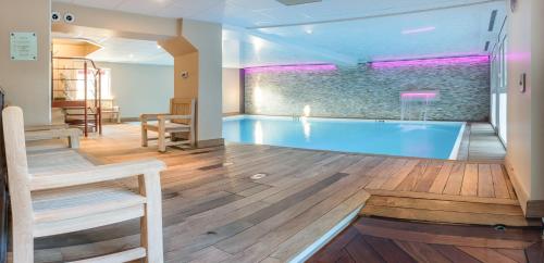 La Closerie SPA & Residence Hotel in Довиль