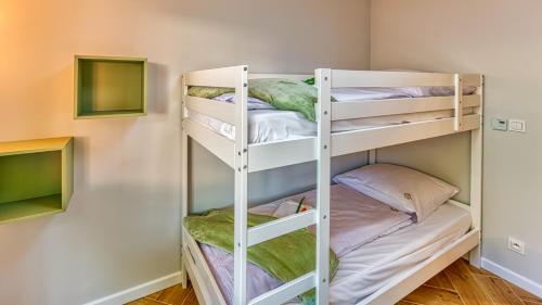 Apartamenty z basenem i saunami STONE HILL RESORT III VIP Centrum by Royal Aparts, Szklarska Poręba (zdjęcie 10)