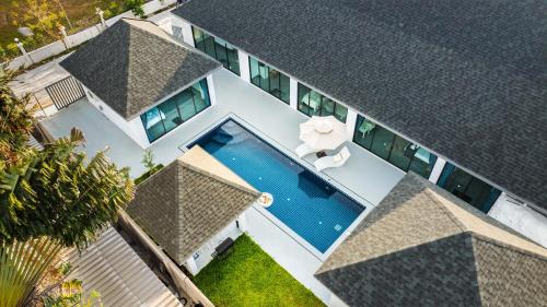 Villa LIME-New 5 bedrooms Rawai