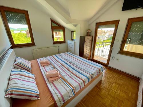 MyHOME Apartment in ستروجا