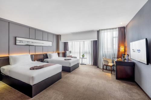Superior Twin Room image 4