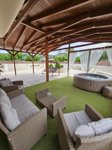 Kazantzaki Residence, Archanes