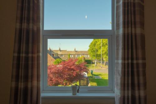 3 Bedroom House by Brookland Stays Serviced Accommodation Short Lets Leeds near Leeds Bradford repülőtér