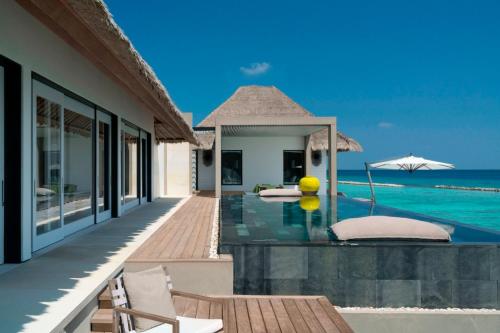 Swimming pool, Cheval Blanc Randheli, Maldives in Noonu Atoll