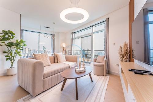 1 BR Walkable to Dubai Mall, Burj Khalifa & Fountains - Burj Views Tower B, Downtown, Dubái (foto 3)