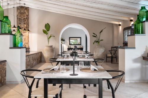 ห้องอาหาร, โรงแรมวิลลา เฟลิเชีย (Hotel Villa Felicia) in กาลาแบร์นาร์โด