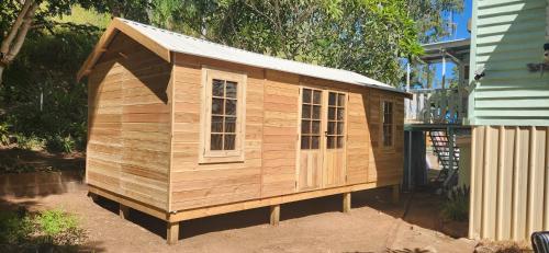 Meyenburg Cabins in Mount Morgan