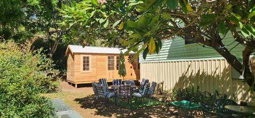 Meyenburg Cabins in Mount Morgan