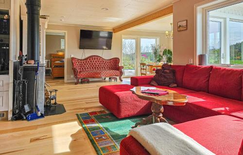 Two-Bedroom Holiday Home