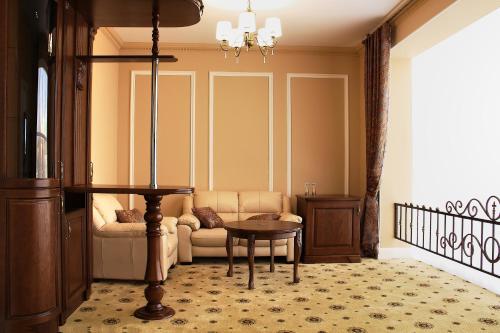 設施, Harvest in 文尼察