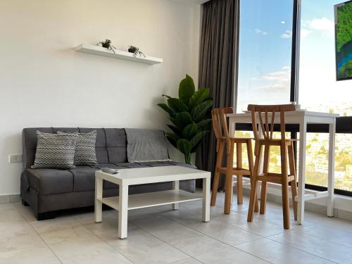 One-Bedroom Apartment image 10