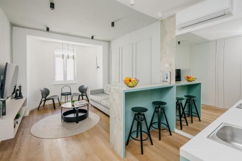 City Center Design Apartments