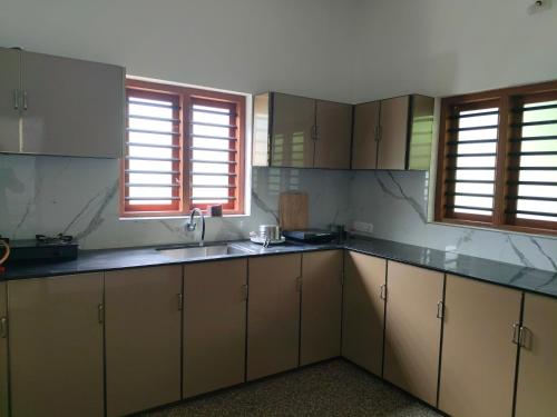 平方米3臥室公寓 (米南戈迪) - 有2間私人浴室 (Empire Life Pool Villa) in 米南戈迪