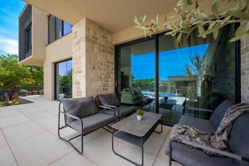 Villa Vellora by Istrialux in 朗域紮斯柯切羅