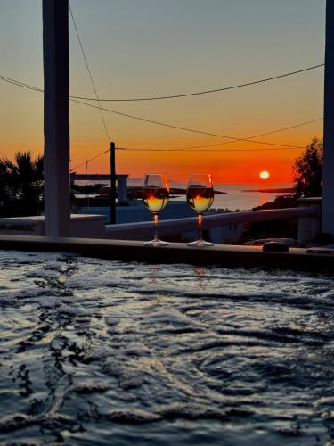 La vie est belle 3 luxury apartment BBQ jacuzzi&view – khách sạn tại Pounta / Sotires