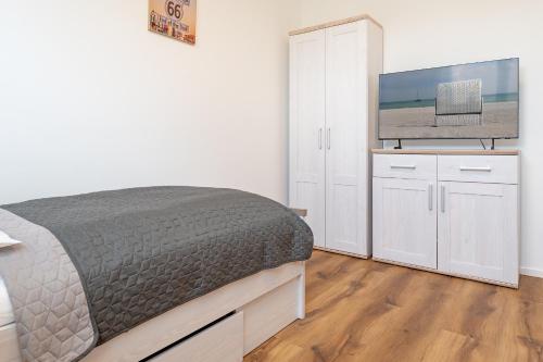 Apartment image 6