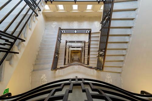 686546136 Meliá Genova