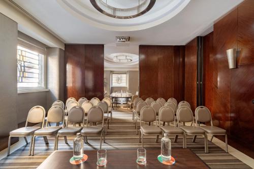686546143 Meliá Genova