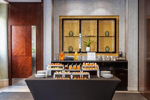 686546164 Meliá Genova
