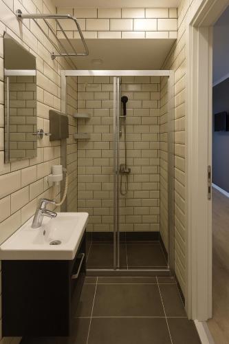 Utarit Taksim Room Type - Economy Triple Room - Basement Floor (No Window)